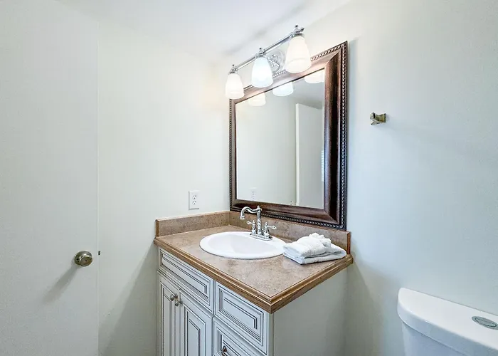 Edgewater West Unit 75 Holiday home
