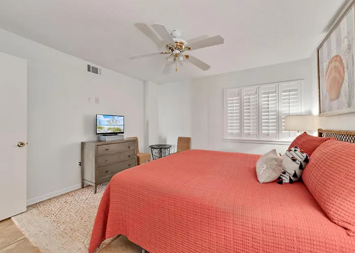 Edgewater West Unit 75 *