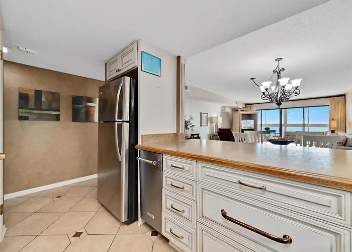 Edgewater West Unit 75 *